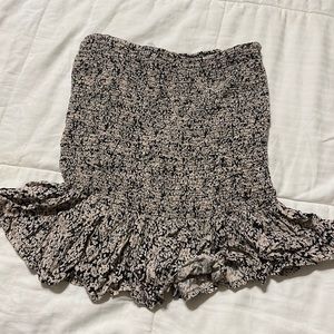 Women’s stretchy mini skirt